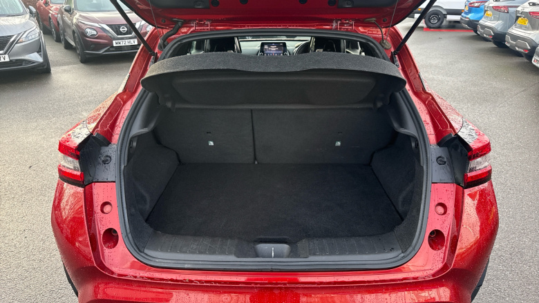 Nissan Juke 1.0 DiG-T 114 Tekna 5dr DCT Petrol Hatchback